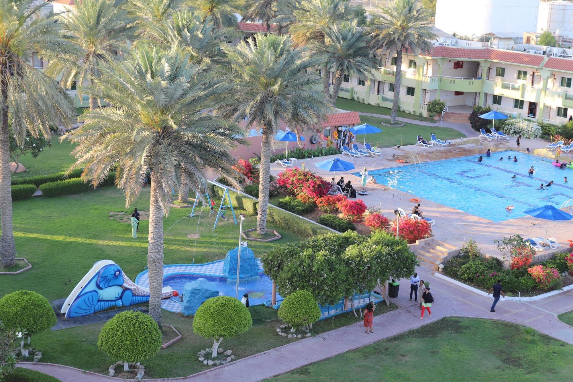 Flamingo Beach Hotel Umm al-Quwain Exterior foto