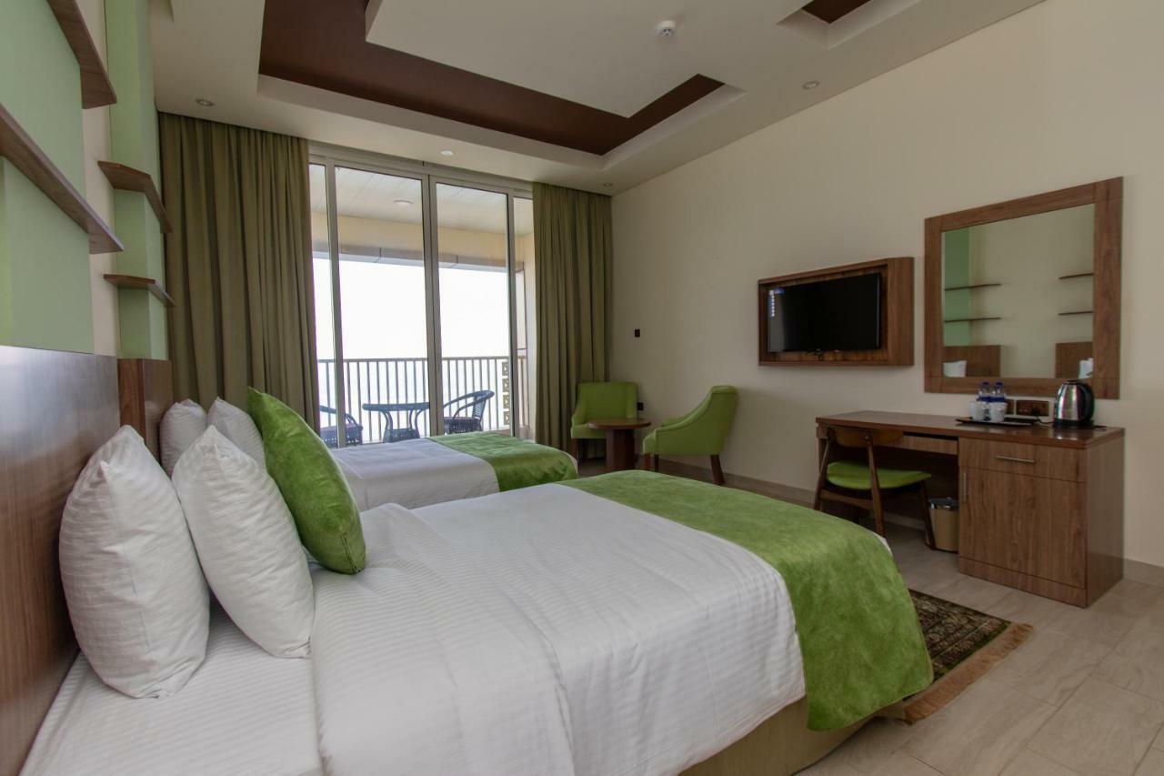 Flamingo Beach Hotel Umm al-Quwain Exterior foto